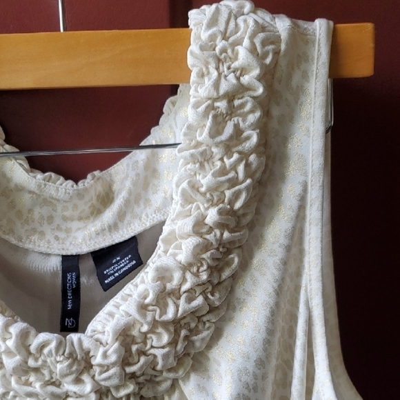 New Directions Cream And Mettalic Gold Ruched Neckline  Tank Top - Picture 7 of 10